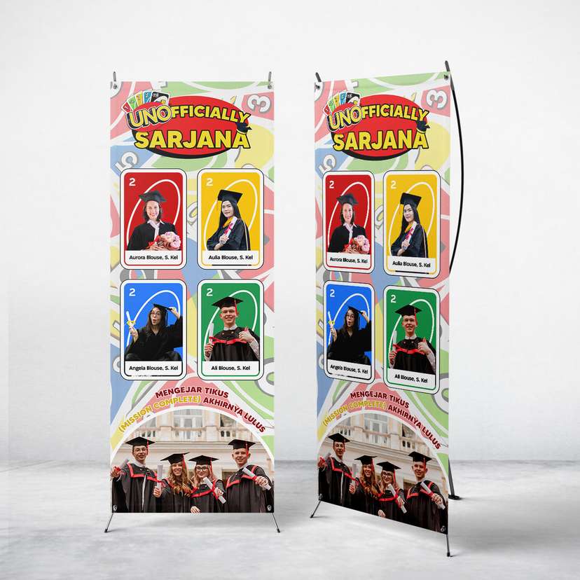 Standing Banner Wisuda Tema “UNO” yang Lucu & Anti-Mainstream - Image 1