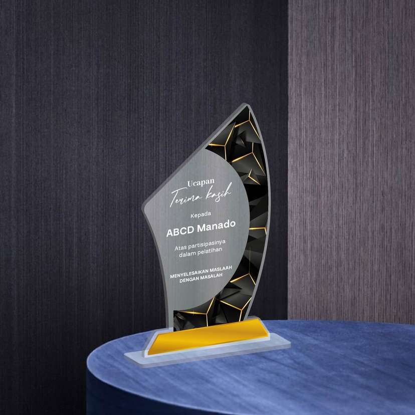 Plakat Akrilik Apresiasi Partisipasi Pelatihan - Bold Shard Impact ⚫ - Image 1