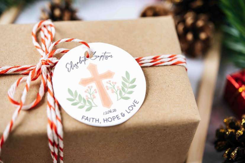 Hang Tag Baptisan Elizabeth dengan Salib Peach dan Aksen Floral - Image 1