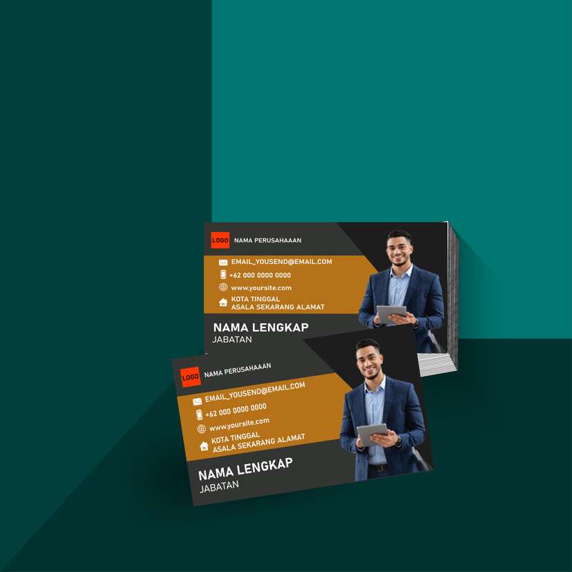 Kartu Nama Premium dengan Nuansa Hitam dan Oranye - Image 1