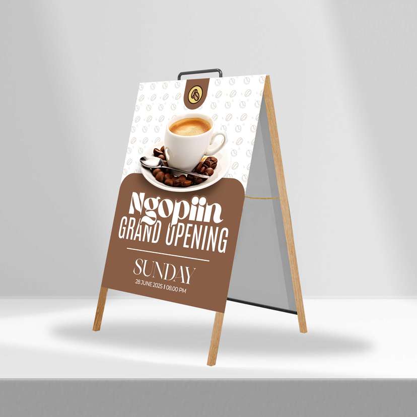 Triangle Stand Banner Kayu Opening Ngopiin - Image 1