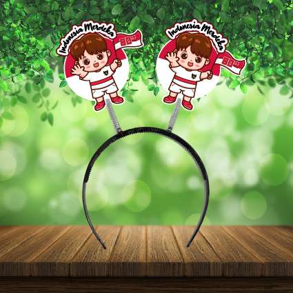 Bando Anak Laki Laki Pegang Bendera Indonesia Merdeka - Image 1