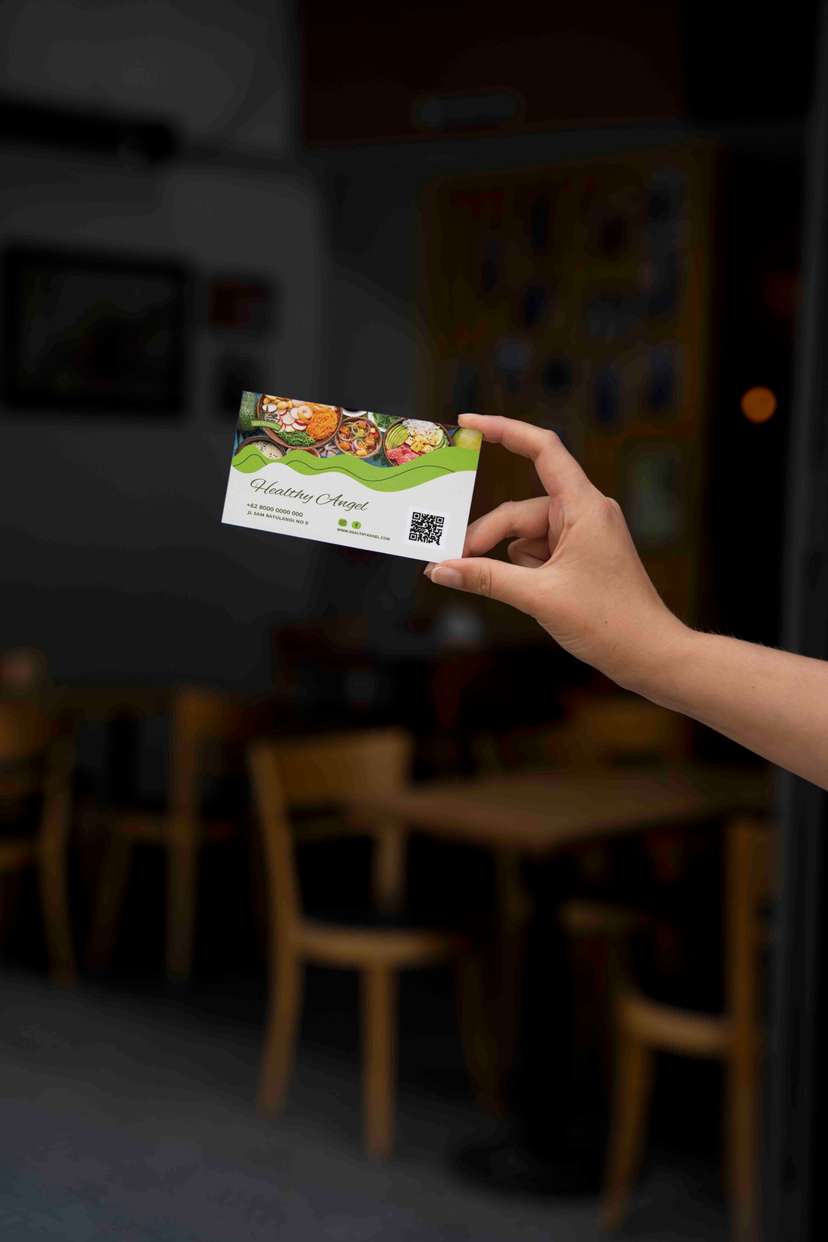 Kartu Nama Healthy Food Nuansa Hijau Cream - Image 1