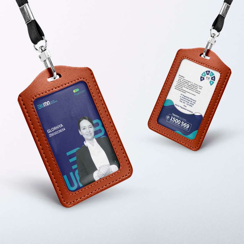 ID Card Perusahaan Biru Tua Dengan Foto Blakang Putih - Image 2