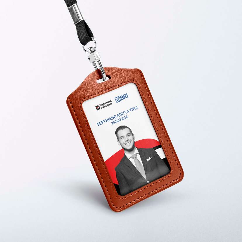 ID Card Perusahaan Latar Putih Merah - Image 1