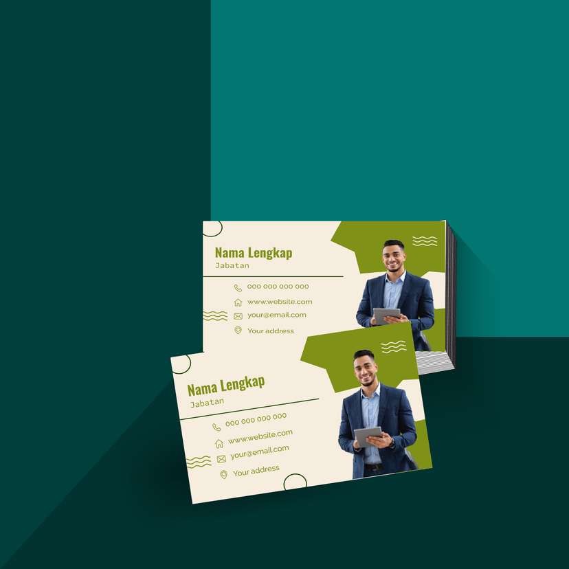 Kartu Nama Natural Bernuansa Hijau Zaitun dengan Latar Cream yang Memberikan Nuansa Hangat - Image 1