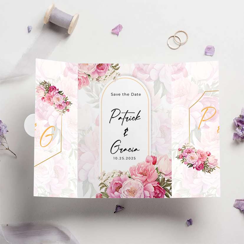 Undangan Pernikahan Trifold  Desain Floral Elegan Bernuansa Romantis - Image 1