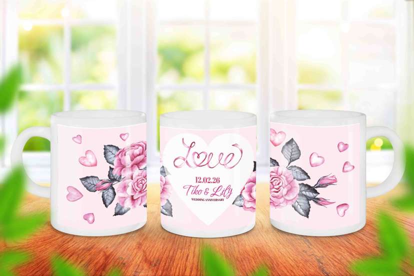 Mug Souvenir Couple Nuansa Penuh Cinta dan Bunga - Image 1