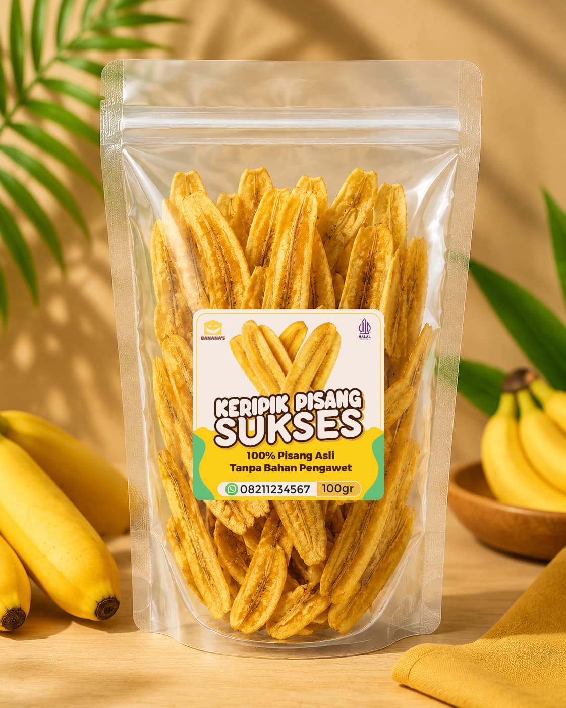 Sticker Produk Keripik Pisang Sukses: Kombinasi Ceria Hijau-Kuning, Pas di Lidah, Sukses Rasanya