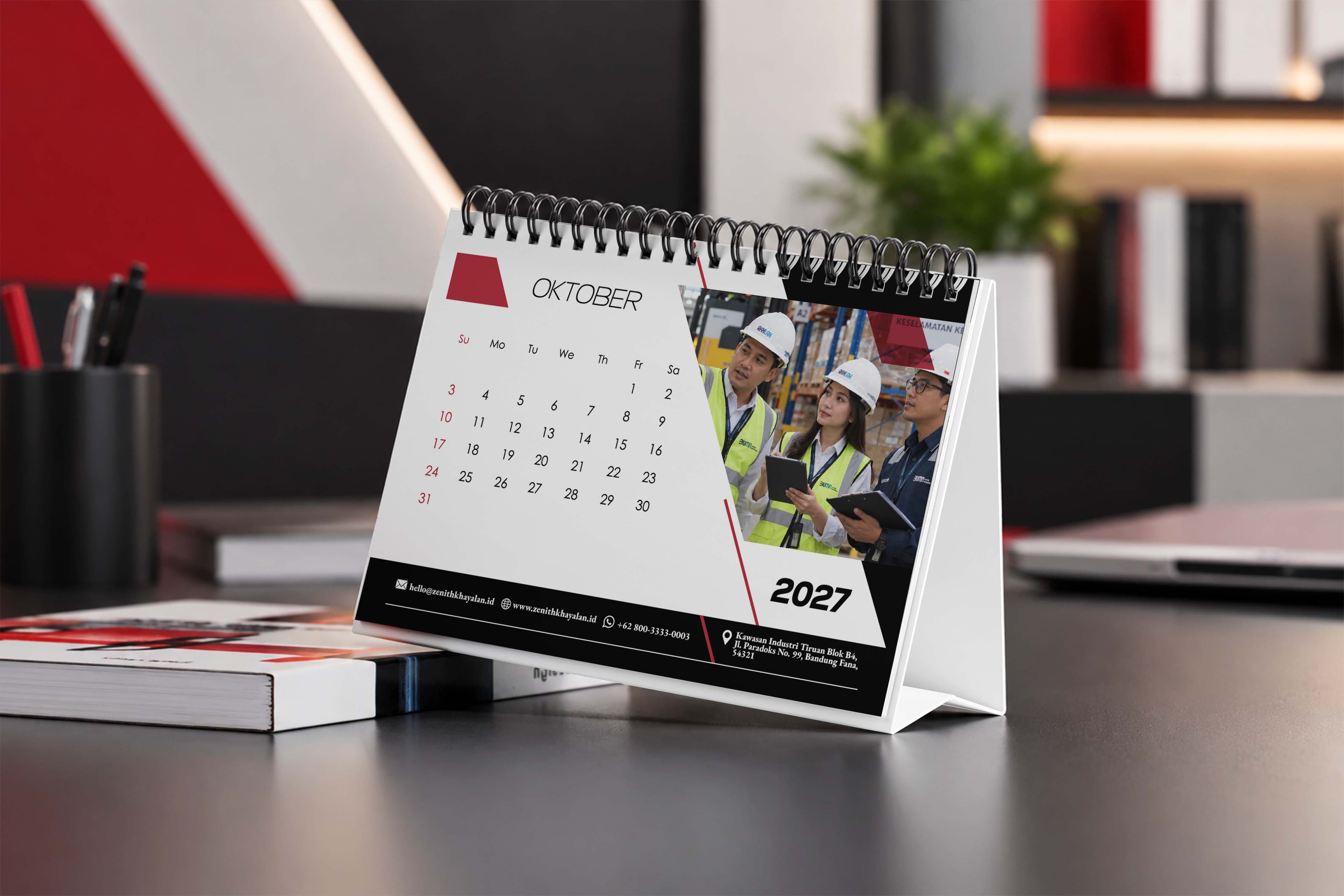 Kalender Meja 2027 Degan Design Simple Dominan Warna Merah Hitam Elegan - Back