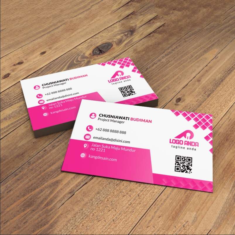 Kartu Nama Profesional dengan Sentuhan Pink Modern dan QR Code Digital - Image 1