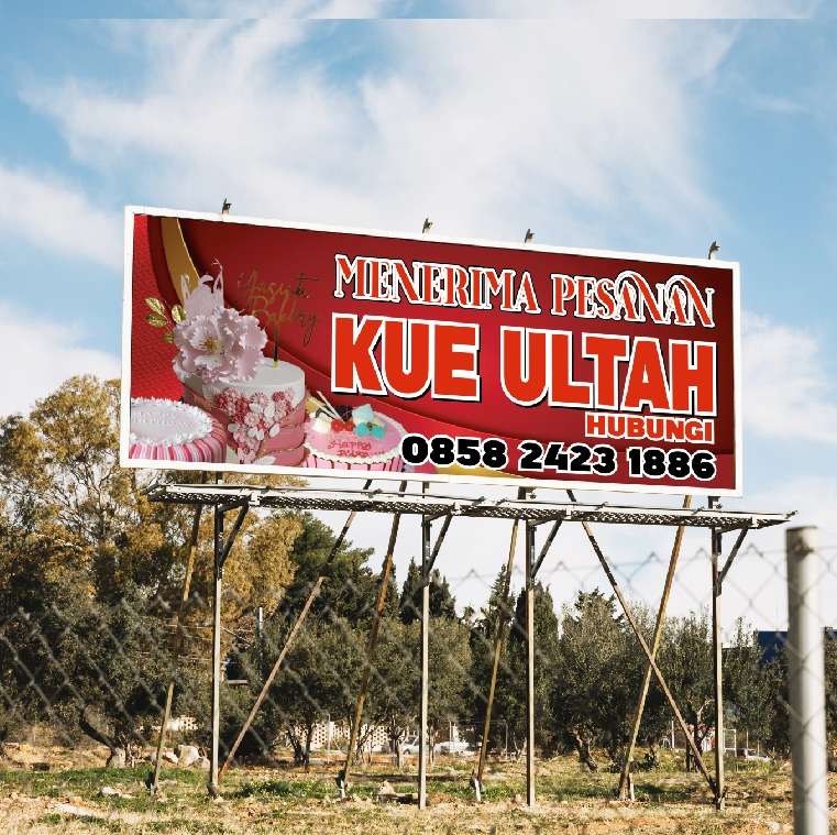 Baliho Menerima Pesanan Kue Ulang Tahun dengan Desain Merah Cerah dan Elegan - Image 1