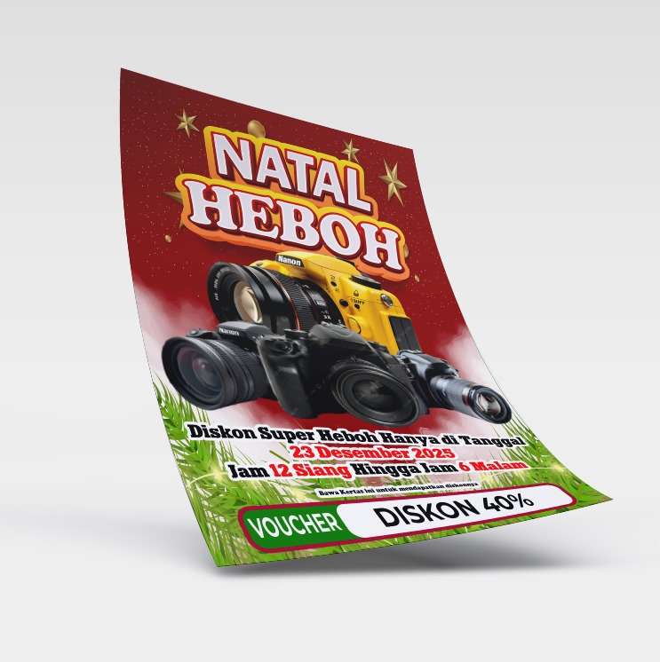 flyer diskon natal merah putih hijau bintang bintang meriah dan elegan - Image 1